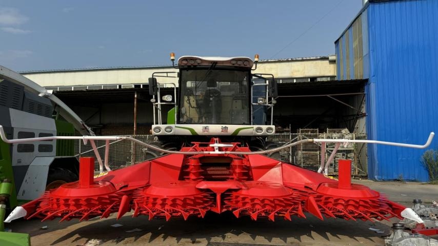 silage-harvesters-02.jpg silage-harvesters-02.jpg